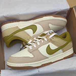 Dunk Low Retro - 'Since 72' Pacific Moss - Men's Size 10.5 ( HF4262-133 )